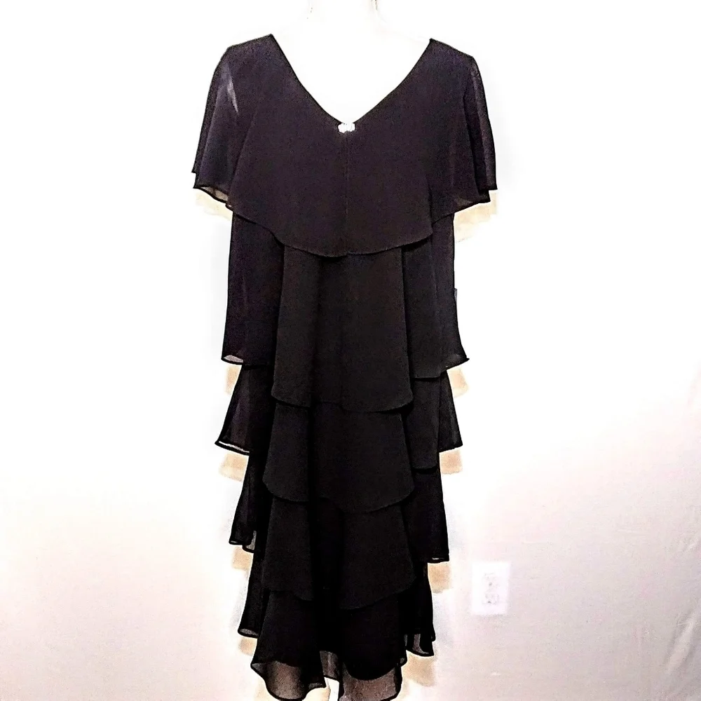 NWT Patra Womens 18 Black Ruffle Tier Formal Dress